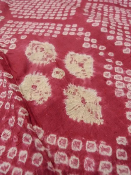 画像11: M0907T  女性用 羽織  シルク(正絹) 鮮やか 紫み 桃色, 菱 【中古】 【USED】 【リサイクル】 ★☆☆☆☆ (11)