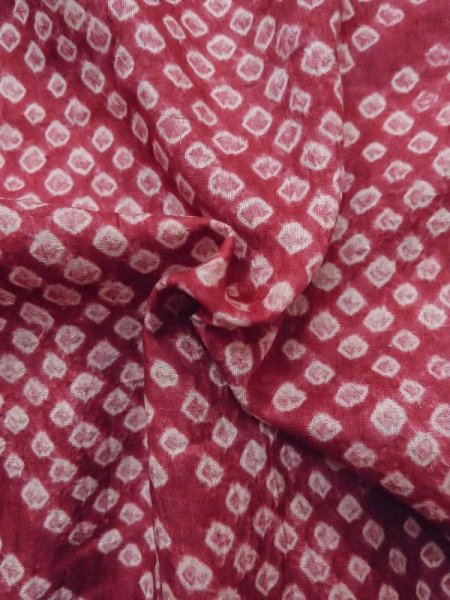 画像12: M0907T  女性用 羽織  シルク(正絹) 鮮やか 紫み 桃色, 菱 【中古】 【USED】 【リサイクル】 ★☆☆☆☆ (12)