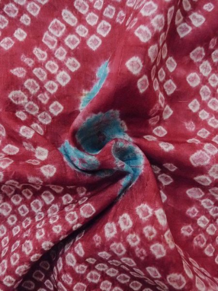 画像13: M0907T  女性用 羽織  シルク(正絹) 鮮やか 紫み 桃色, 菱 【中古】 【USED】 【リサイクル】 ★☆☆☆☆ (13)