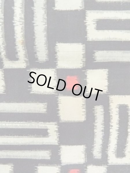 画像5: M0907U  女性用 羽織  シルク(正絹)   黒, 幾何学模様 【中古】 【USED】 【リサイクル】 ★★☆☆☆ (5)