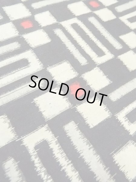 画像10: M0907U  女性用 羽織  シルク(正絹)   黒, 幾何学模様 【中古】 【USED】 【リサイクル】 ★★☆☆☆ (10)