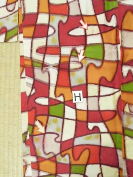 画像23: M0907W  女性用 羽織  シルク(正絹)  鮮やか マルチカラー, 抽象的模様 【中古】 【USED】 【リサイクル】 ★★☆☆☆ (23)