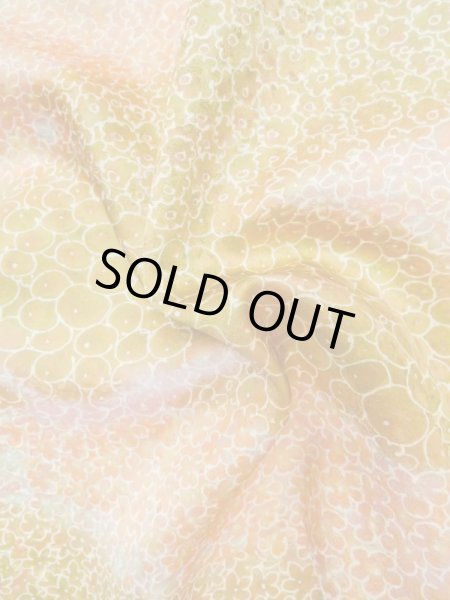 画像12: M0907Y  女性用 羽織  化繊 薄い 黄み 桃色, 花 【中古】 【USED】 【リサイクル】 ★★★★☆ (12)