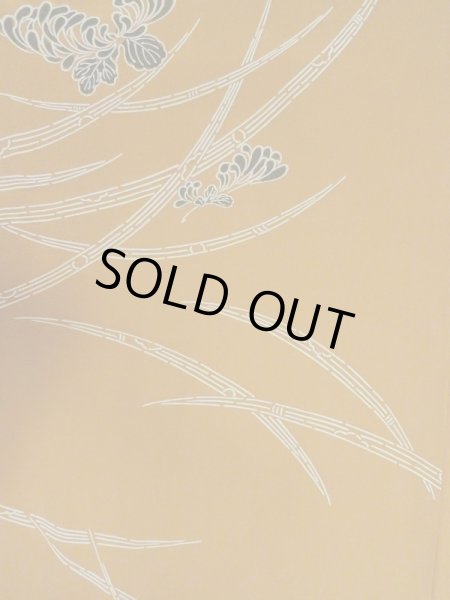 画像4: M0908A  女性用 羽織  シルク(正絹)  深い 緑色, 菊 灰色がかった【中古】 【USED】 【リサイクル】 ★★★☆☆ (4)