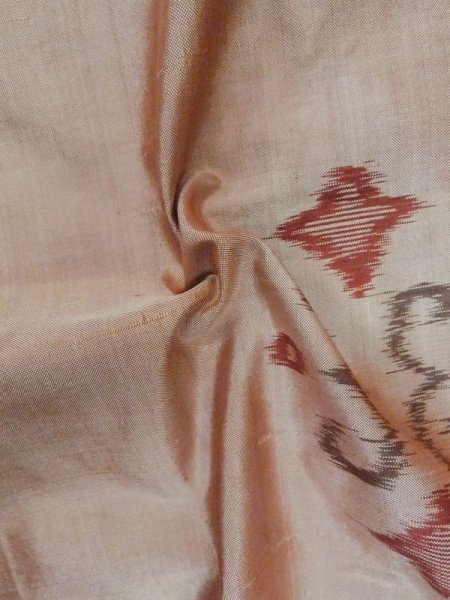 画像13: M0908B  女性用 羽織  シルク(正絹)  淡い 桃色, 菱 茶色み【中古】 【USED】 【リサイクル】 ★★☆☆☆ (13)