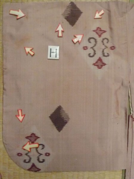 画像22: M0908B  女性用 羽織  シルク(正絹)  淡い 桃色, 菱 茶色み【中古】 【USED】 【リサイクル】 ★★☆☆☆ (22)