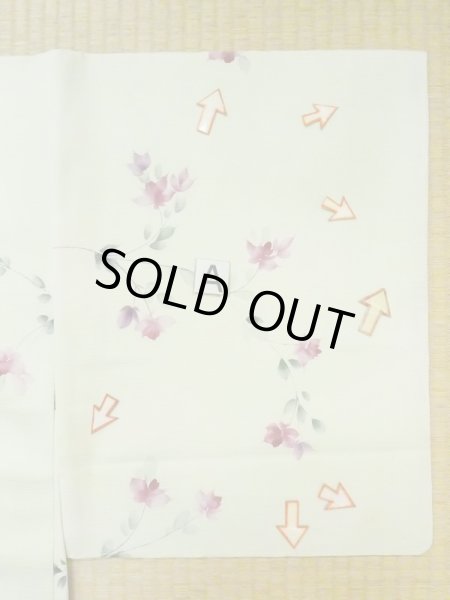 画像15: M0908C  女性用 羽織  化繊  淡い 黄緑色, 花 【中古】 【USED】 【リサイクル】 ★★☆☆☆ (15)