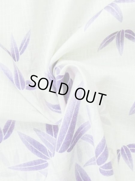 画像12: M0914L  女性用 浴衣（海外製）  綿   白, 花 【中古】 【USED】 【リサイクル】 ★★☆☆☆ (12)