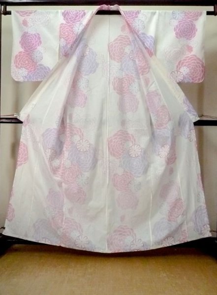 画像2: M0914S  女性用 浴衣(海外製)  綿   アイボリー, 花 【中古】 【USED】 【リサイクル】 ★★★☆☆ (2)