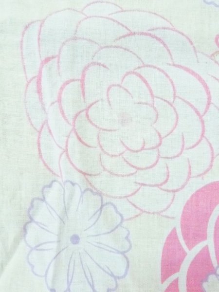 画像6: M0914S  女性用 浴衣(海外製)  綿   アイボリー, 花 【中古】 【USED】 【リサイクル】 ★★★☆☆ (6)