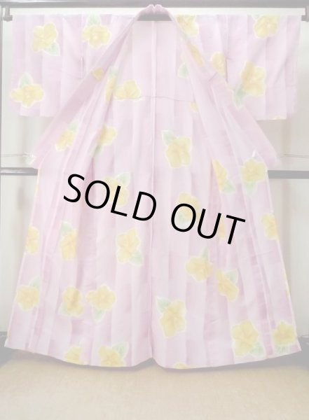 画像2: M0914T  女性用 浴衣（海外製） ハイビスカス柄、地紋：ハート柄 綿   桃色,  【中古】 【USED】 【リサイクル】 ★★★☆☆ (2)