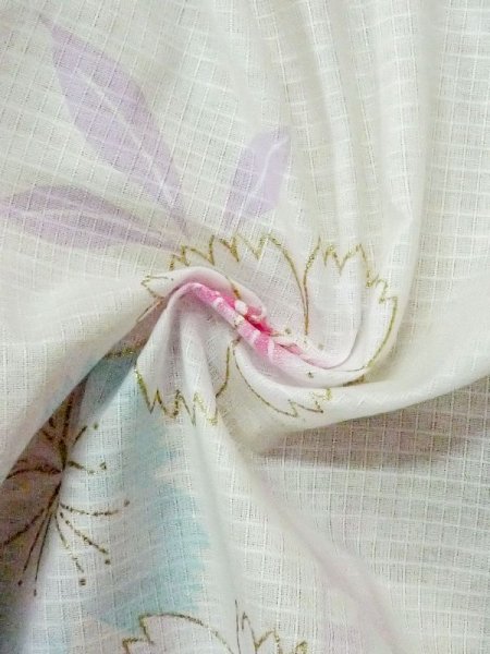 画像11: M0914U  女性用 浴衣(海外製) 金魚柄 綿   オフ ホワイト, 桜 【中古】 【USED】 【リサイクル】 ★★☆☆☆ (11)