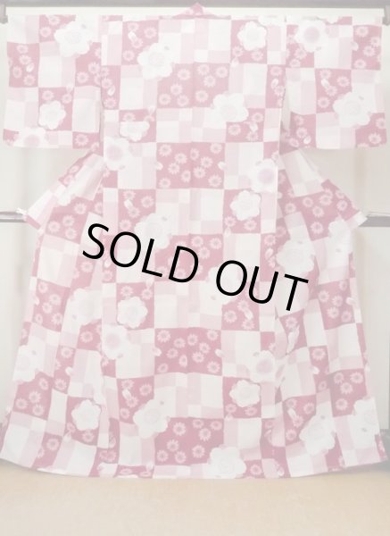 画像1: M0914X  女性用 浴衣（海外製） ひまわり柄 綿   桃色, 桜 【中古】 【USED】 【リサイクル】 ★★★★☆ (1)
