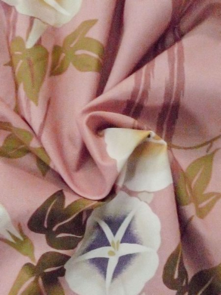 画像10: M0915A  女性用 浴衣(海外製) 朝顔 綿 薄い 灰色がかった 珊瑚色, 線 【中古】 【USED】 【リサイクル】 ★★☆☆☆ (10)