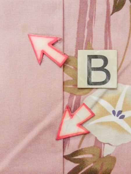 画像13: M0915A  女性用 浴衣(海外製) 朝顔 綿 薄い 灰色がかった 珊瑚色, 線 【中古】 【USED】 【リサイクル】 ★★☆☆☆ (13)