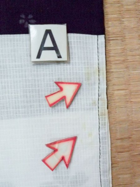 画像14: M0915C  女性用 浴衣(海外製) 市松模様 綿   黒, 桜 【中古】 【USED】 【リサイクル】 ★★☆☆☆ (14)