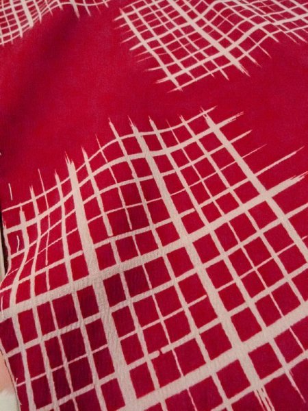 画像9: M0922B  女性用 襦袢  シルク(正絹)   アイボリー, 花 【中古】 【USED】 【リサイクル】 ★★☆☆☆ (9)