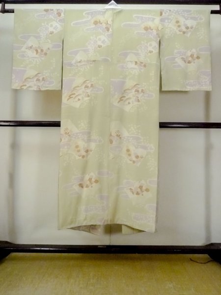 画像2: M0922D  女性用 襦袢  シルク(正絹)  淡い オリーブ, 花 【中古】 【USED】 【リサイクル】 ★★☆☆☆ (2)