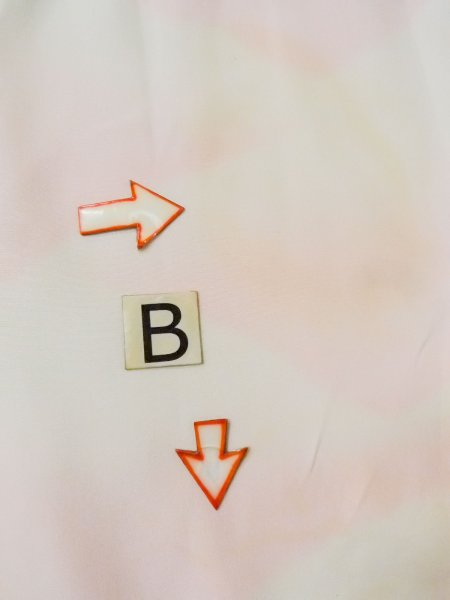 画像15: M0922F  女性用 襦袢  シルク(正絹)  淡い 桃色, 山 【中古】 【USED】 【リサイクル】 ★★☆☆☆ (15)