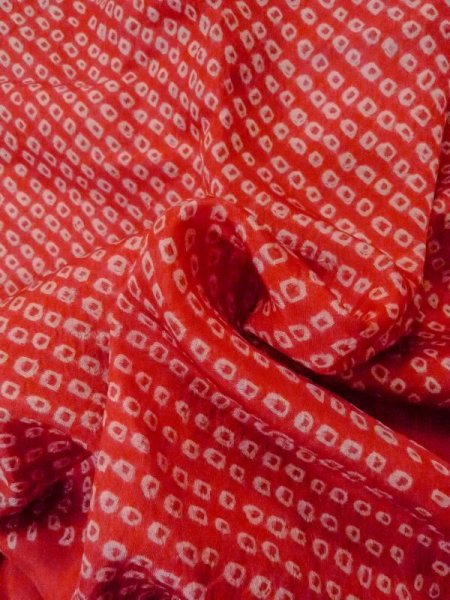 画像11: M0922I  女性用 襦袢 汚れ/染み、使用感あり シルク(正絹)   赤色, 雲 【中古】 【USED】 【リサイクル】 ★☆☆☆☆ (11)