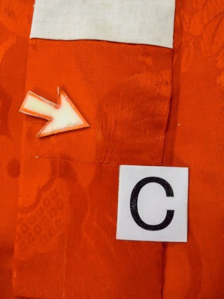 画像16: M0922J  女性用 襦袢  シルク(正絹)   橙色, 菊 【中古】 【USED】 【リサイクル】 ★☆☆☆☆ (16)