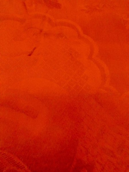 画像11: M0922M  女性用 襦袢 汚れ/染み、使用感あり シルク（正絹）   赤色, 菊 【中古】 【USED】 【リサイクル】 ★☆☆☆☆ (11)