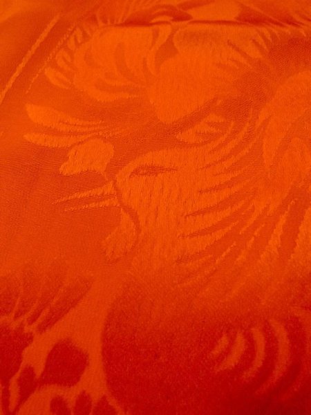 画像10: M0922P  女性用 襦袢 地紋：鳥、立涌柄 シルク（正絹）   赤色,  【中古】 【USED】 【リサイクル】 ★★★☆☆ (10)