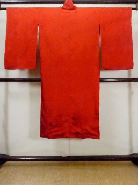 画像2: M0922R  女性用 襦袢  シルク(正絹)   赤色,  【中古】 【USED】 【リサイクル】 ★☆☆☆☆ (2)