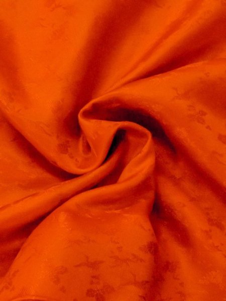 画像9: M0922W  女性用 襦袢 経年劣化、使用感あり、すそ綿入り シルク(正絹)   朱赤,  【中古】 【USED】 【リサイクル】 ★☆☆☆☆ (9)