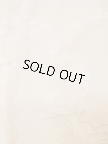 画像5: M1003A  女性用 襦袢 袖無双、地紋:鈴、手毬柄 シルク(正絹)  淡い 珊瑚色, ぼかし 【中古】 【USED】 【リサイクル】 ★★★☆☆ (5)