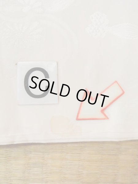 画像16: M1003A  女性用 襦袢 袖無双、地紋:鈴、手毬柄 シルク(正絹)  淡い 珊瑚色, ぼかし 【中古】 【USED】 【リサイクル】 ★★★☆☆ (16)