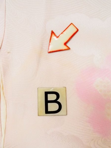 画像15: M1003B  女性用 襦袢  シルク(正絹)  淡い 珊瑚色, 花 【中古】 【USED】 【リサイクル】 ★★☆☆☆ (15)