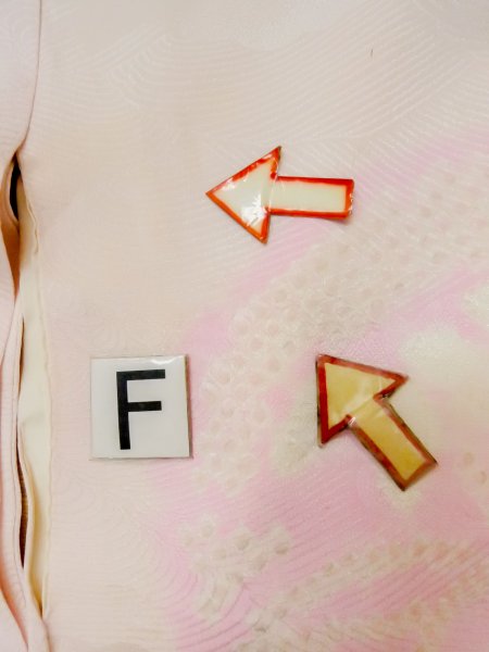 画像19: M1003B  女性用 襦袢  シルク(正絹)  淡い 珊瑚色, 花 【中古】 【USED】 【リサイクル】 ★★☆☆☆ (19)