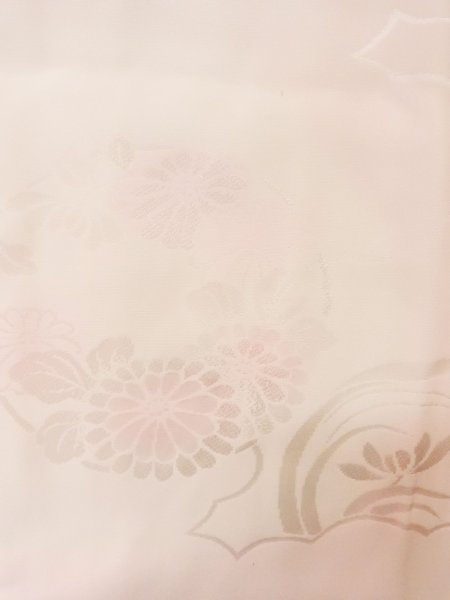 画像6: M1003K Mint  女性用 襦袢 地紋:笹、雲 シルク(正絹) 淡い 薄い 桃色,  【中古】 【USED】 【リサイクル】 ★★★★☆ (6)