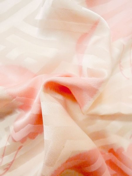 画像12: M1003L  女性用 襦袢  シルク(正絹)   オフ ホワイト, 鶴 【中古】 【USED】 【リサイクル】 ★★★☆☆ (12)