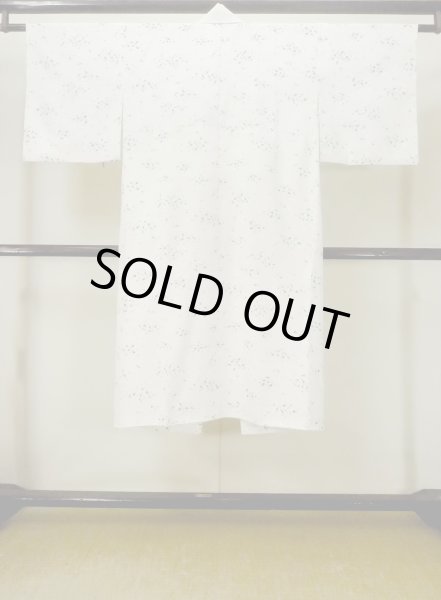 画像2: M1003Q  女性用 襦袢  化繊   白, 線 【中古】 【USED】 【リサイクル】 ★★☆☆☆ (2)