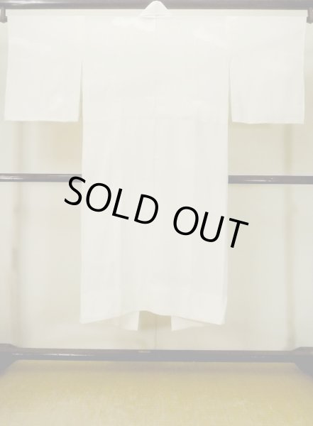 画像2: M1004B  女性用 襦袢  シルク(正絹)   オフ ホワイト,  【中古】 【USED】 【リサイクル】 ★★☆☆☆ (2)