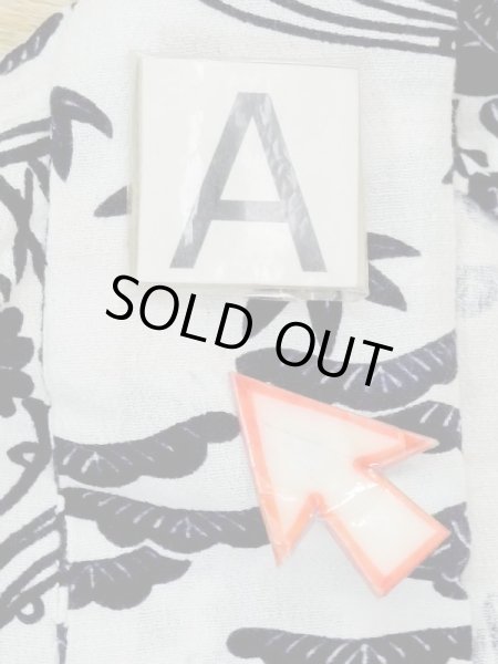 画像16: M1018T  女性用 単衣 使用感あり シルク（正絹）   白, 菊 【中古】 【USED】 【リサイクル】 ★★☆☆☆ (16)