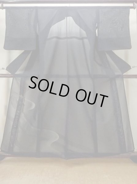 画像1: M1018Z  女性用 夏物  シルク（正絹）   黒, 流水 【中古】 【USED】 【リサイクル】 ★★☆☆☆ (1)