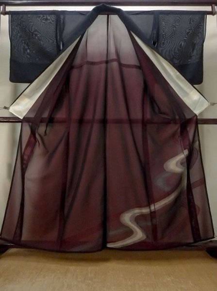 画像2: M1018Z  女性用 夏物  シルク(正絹)   黒, 流水 【中古】 【USED】 【リサイクル】 ★★☆☆☆ (2)