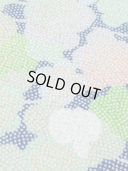 画像9: M1025M  女性用 単衣  シルク(正絹)  薄い 緑色, 梅 【中古】 【USED】 【リサイクル】 ★★☆☆☆ (9)