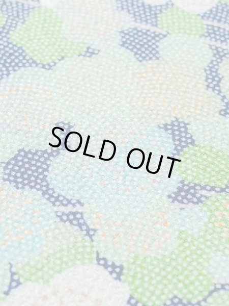 画像10: M1025M  女性用 単衣  シルク(正絹)  薄い 緑色, 梅 【中古】 【USED】 【リサイクル】 ★★☆☆☆ (10)