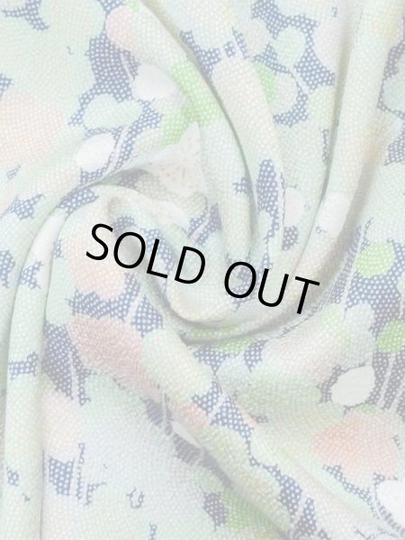 画像11: M1025M  女性用 単衣  シルク(正絹)  薄い 緑色, 梅 【中古】 【USED】 【リサイクル】 ★★☆☆☆ (11)