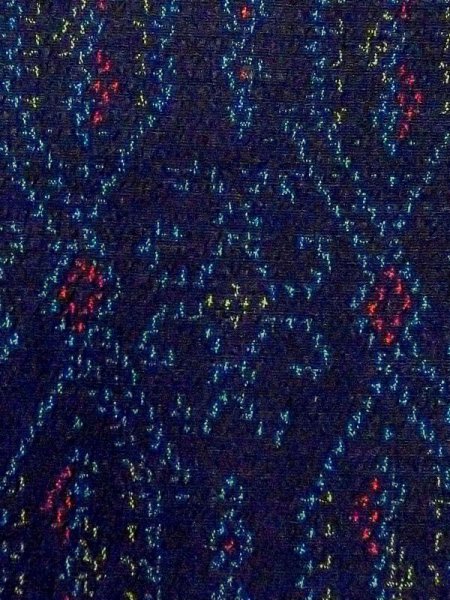 画像6: M1025O  女性用 単衣  シルク(正絹)  深い 紺, 幾何学模様 【中古】 【USED】 【リサイクル】 ★★☆☆☆ (6)