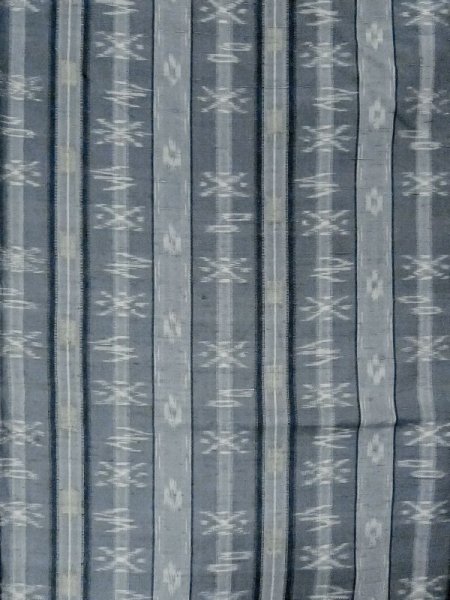 画像4: M1025Y  女性用 単衣 使用感あり シルク(正絹) 淡い 灰色がかった 紺, 縞 【中古】 【USED】 【リサイクル】 ★★☆☆☆ (4)