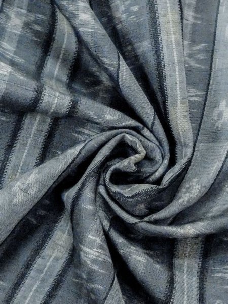 画像9: M1025Y  女性用 単衣 使用感あり シルク(正絹) 淡い 灰色がかった 紺, 縞 【中古】 【USED】 【リサイクル】 ★★☆☆☆ (9)