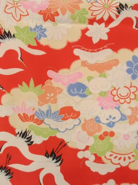 画像3: M1108A  女性用 子供用 経年劣化、使用感あり シルク(正絹)   赤色, ぼたん 【中古】 【USED】 【リサイクル】 ★☆☆☆☆ (3)