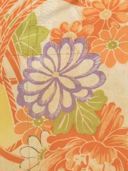 画像6: M1108B  女性用 子供用 色あせ/移り、他ダメージ、経年劣化、使用感あり シルク(正絹)  鮮やか 紫色, ぼたん 【中古】 【USED】 【リサイクル】 ★☆☆☆☆ (6)