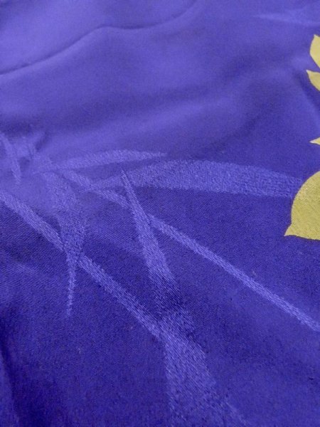画像7: M1108D  女性用 子供用 穴/破れ、色あせ/移り、経年劣化、使用感あり シルク(正絹)  鮮やか 紫色, ぼたん 【中古】 【USED】 【リサイクル】 ★☆☆☆☆ (7)