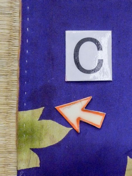 画像14: M1108D  女性用 子供用 穴/破れ、色あせ/移り、経年劣化、使用感あり シルク(正絹)  鮮やか 紫色, ぼたん 【中古】 【USED】 【リサイクル】 ★☆☆☆☆ (14)